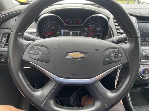 Used 2016 Chevrolet Impala LT w/ Convenience Package FWD image 49