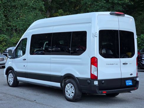 Used 2024 Ford Transit 350 XLT RWD image 4