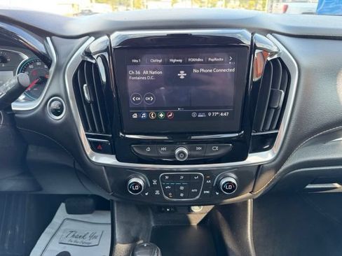 Used 2020 Chevrolet Traverse LT AWD/4WD image 19