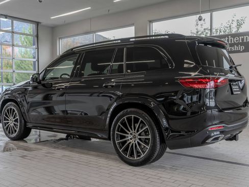 Used 2026 Mercedes-Benz GLS 450 4MATIC image 13
