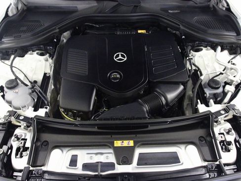 Certified 2024 Mercedes-Benz GLC 300 GLC 300 image 12