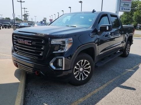 Used 2019 GMC Sierra 1500 AT4 w/ AT4 Premium Package AWD/4WD image 2