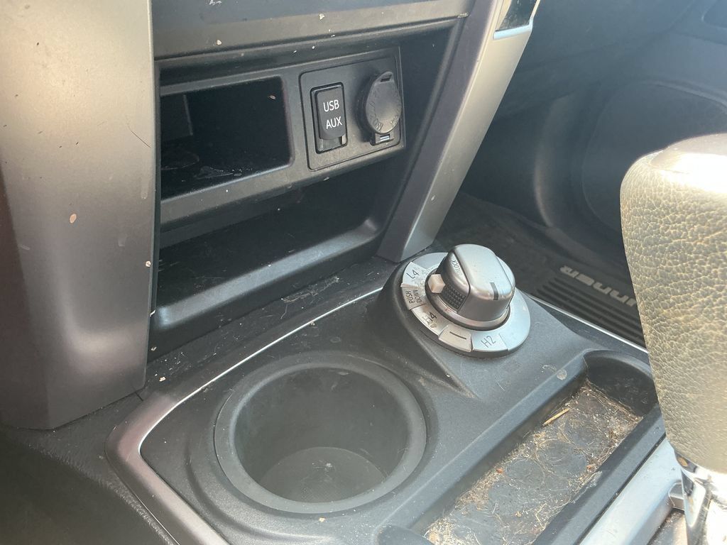 Used 2019 Toyota 4Runner SR5 Premium AWD/4WD image 34