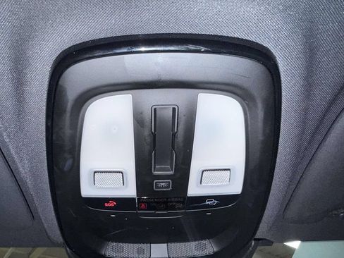 Used 2023 Volvo S60 B5 Ultimate w/ Climate Package AWD/4WD image 25