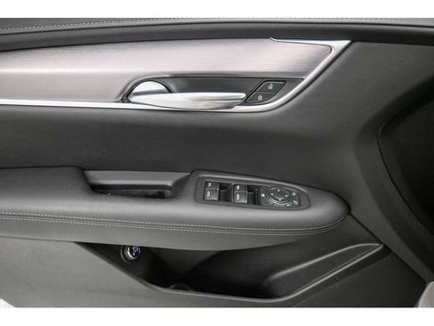 Used 2020 Cadillac XT5 Luxury FWD image 10