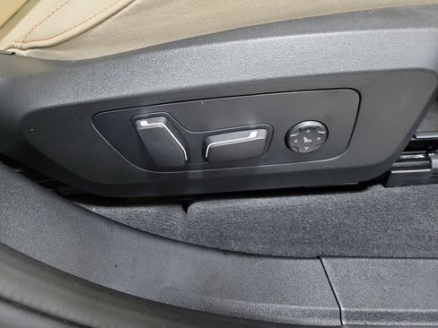 Used 2025 BMW X3 xDrive30i w/ Premium Package image 22