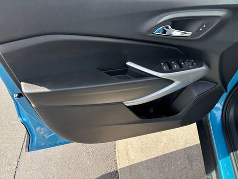 New 2026 Chevrolet Trax RS w/ Driver Confidence Package FWD image 10