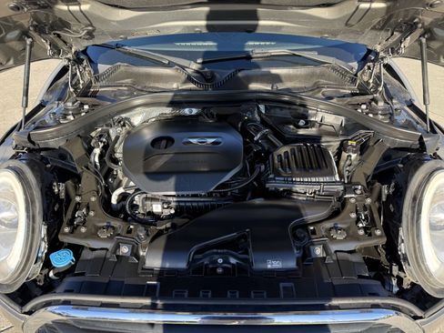 Used 2016 MINI Cooper Clubman image 33