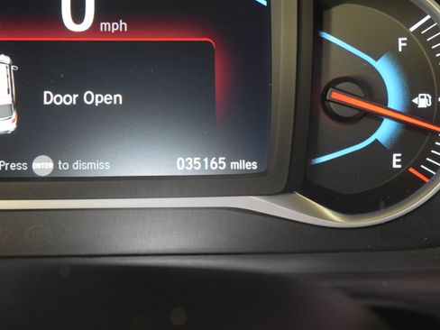 Used 2022 Honda Pilot Special Edition image 16