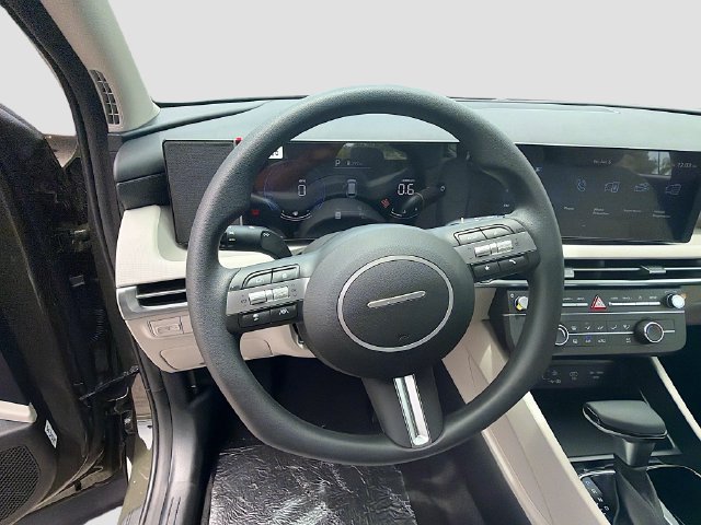 New 2026 Hyundai Tucson SE FWD image 11