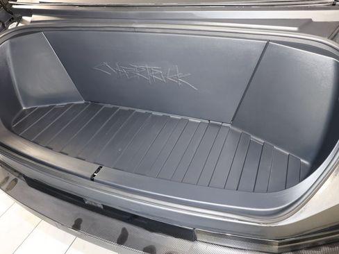 Used 2024 Tesla Cybertruck AWD Crew Cab image 16