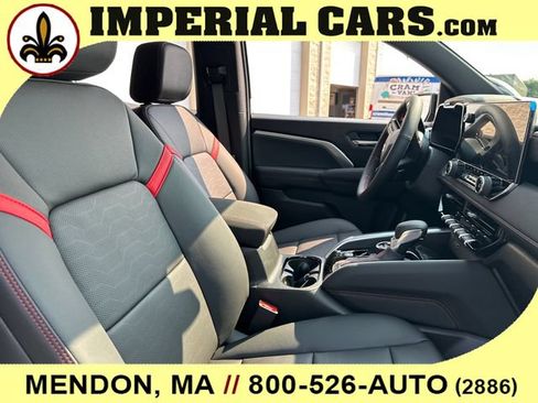 New 2026 Chevrolet Colorado Z71 w/ Technology Package AWD/4WD image 14