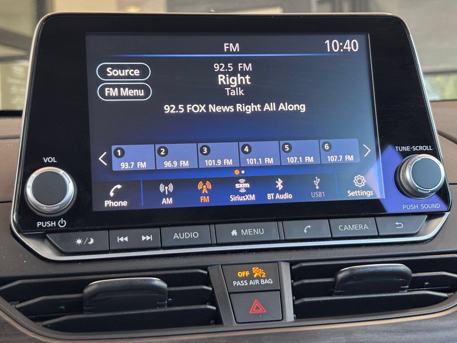 Used 2026 Nissan Altima 2.5 SV FWD image 19