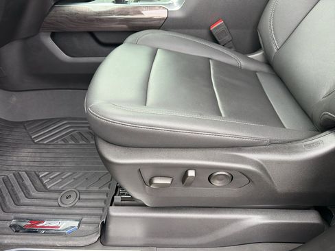 Used 2025 Chevrolet Silverado 1500 LTZ w/ Z71 Off-Road Package image 13