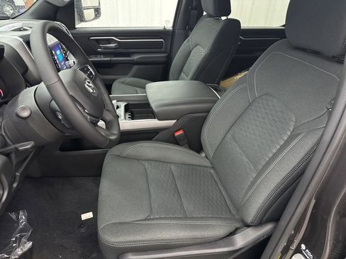 New 2025 RAM 1500 Big Horn image 4