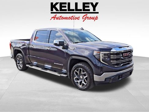 Used 2022 GMC Sierra 1500 SLT w/ SLT Premium Plus Package AWD/4WD image 1