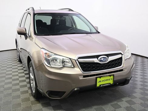 Used 2014 Subaru Forester 2.5i Premium w/ Popular Package #2 AWD/4WD image 8