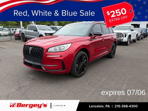 Certified 2023 Lincoln Corsair Reserve w/ Equipment Group 201A AWD/4WD image 1