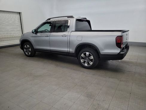 Used 2017 Honda Ridgeline RTL-T image 3