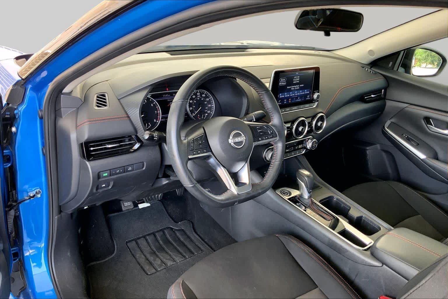 Used 2024 Nissan Sentra SR FWD image 18