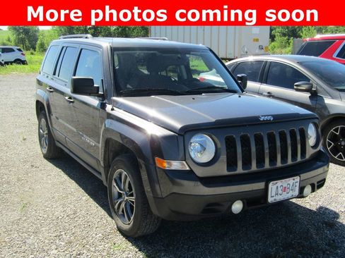 Used 2015 Jeep Patriot Sport FWD image 7