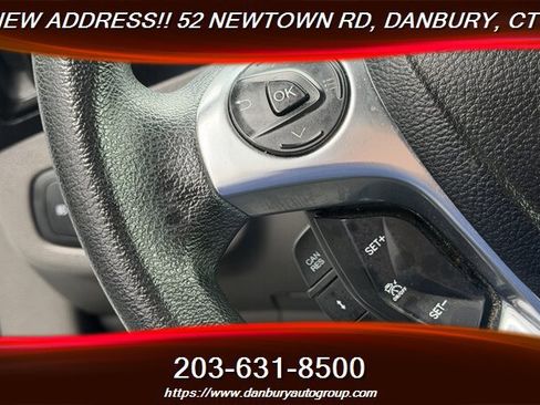 Used 2022 Ford Transit Connect XLT FWD image 15