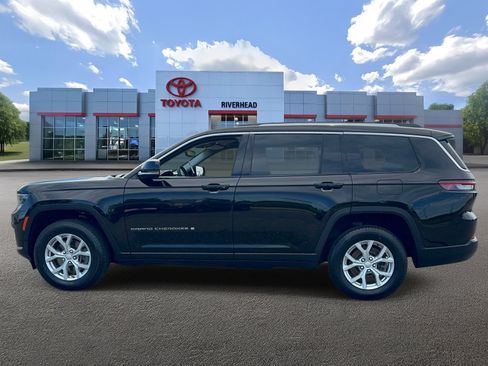 Used 2023 Jeep Grand Cherokee L Limited AWD/4WD image 4