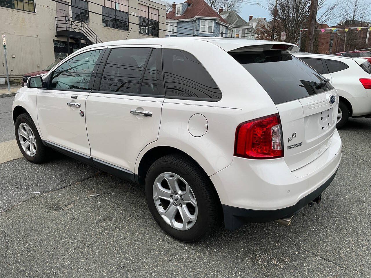Used 2011 Ford Edge SEL w/ 202A Rapid Spec Order Code FWD image 5