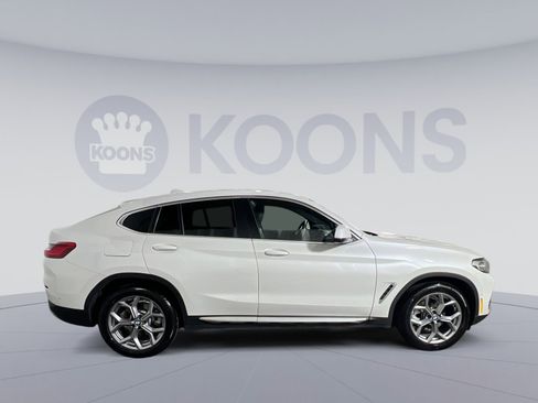 Used 2024 BMW X4 xDrive30i image 8