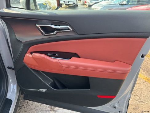 Used 2024 Kia Sportage SX image 28