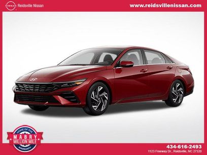 Used 2025 Hyundai Elantra Limited
