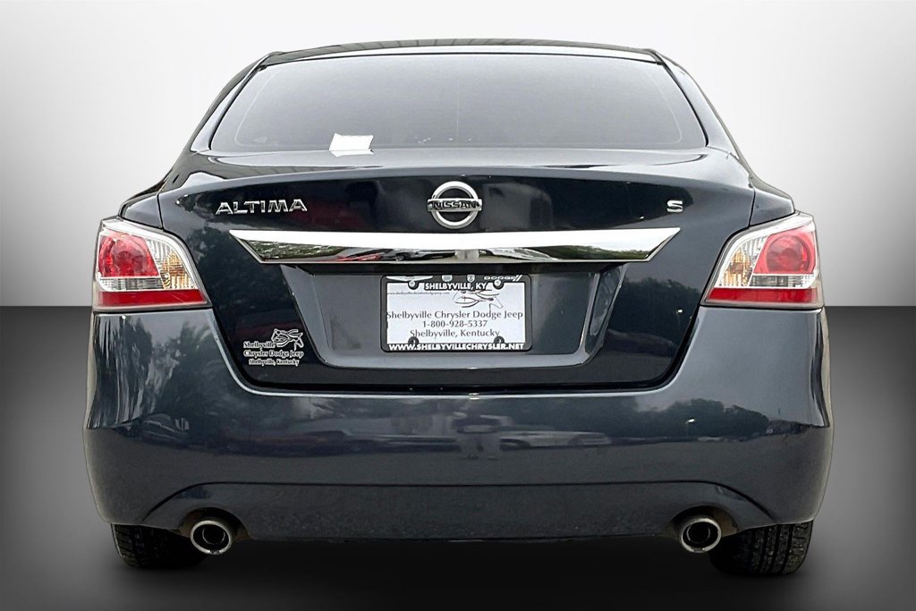 Used 2015 Nissan Altima 2.5 S w/ Power Driver Seat Package FWD image 5