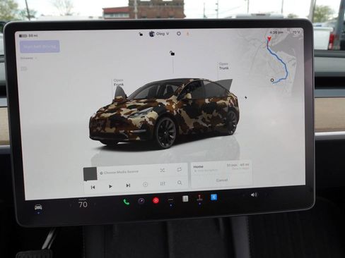 Used 2024 Tesla Model Y Long Range image 13