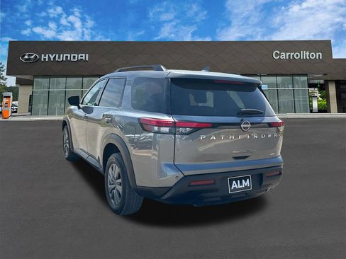 Used 2025 Nissan Pathfinder SV AWD/4WD image 7