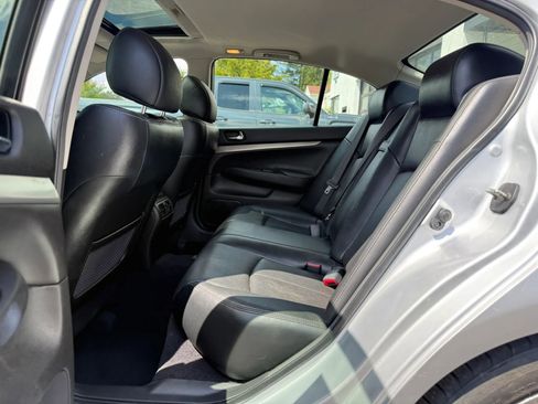 Used 2013 INFINITI G37 Journey w/ Premium Pkg RWD image 25