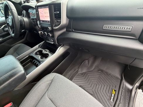 Used 2022 RAM 1500 Big Horn w/ Night Edition AWD/4WD image 35