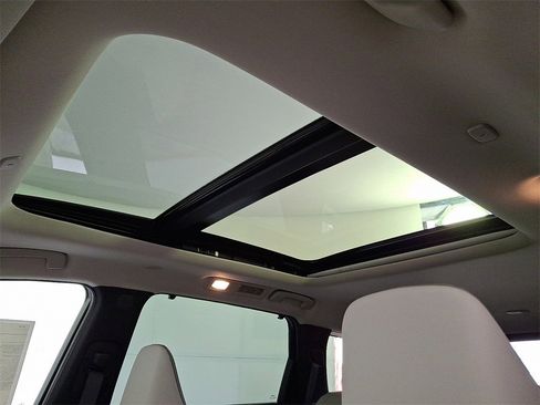 New 2026 INFINITI QX60 Luxe image 14