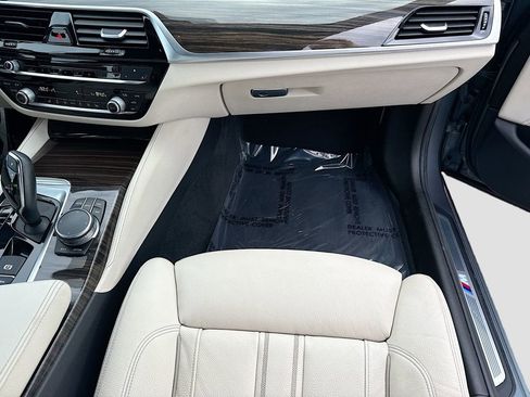 Used 2017 BMW 540i 540i image 18