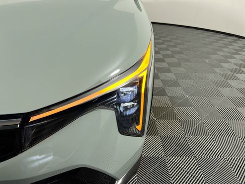 Certified 2025 Kia K4 GT-Line image 9