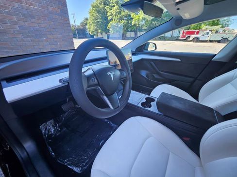 Used 2023 Tesla Model 3 Standard Range RWD image 36