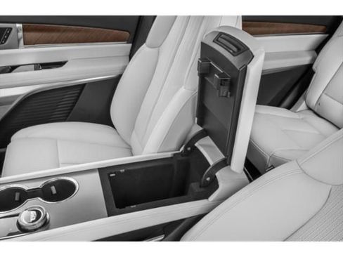 New 2026 Cadillac Vistiq Sport w/ LPO, Floor Liner Package image 13