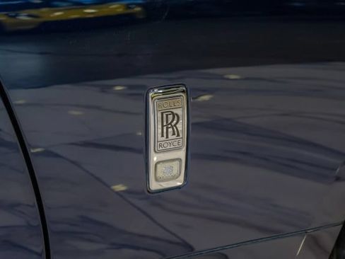 Used 2017 Rolls-Royce Wraith RWD image 75