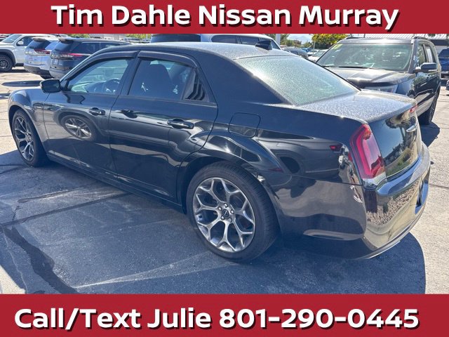 Used 2018 Chrysler 300 Touring w/ Sport Appearance Package RWD image 22