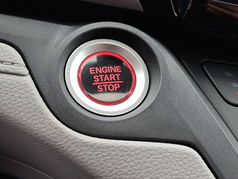 Used 2023 Honda Odyssey EX-L image 23