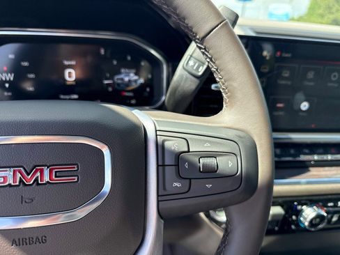 New 2026 GMC Sierra 2500 SLT AWD/4WD image 31
