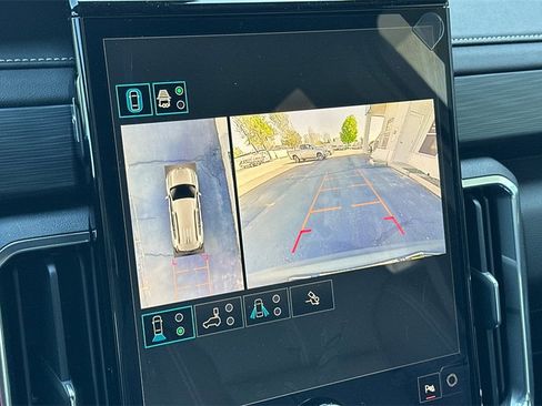 New 2025 GMC Acadia Elevation w/ Elevation Premium Package image 19