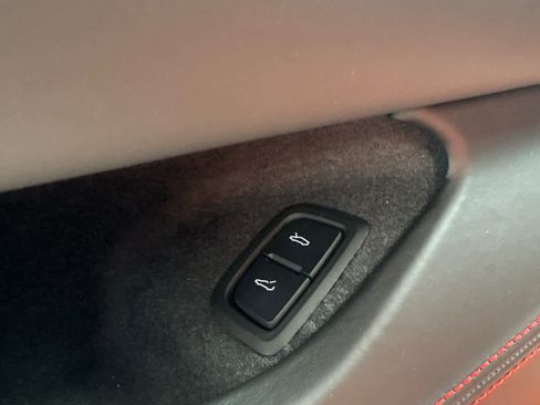 Used 2023 Chevrolet Corvette Z06 w/ Z07 Performance Package image 16