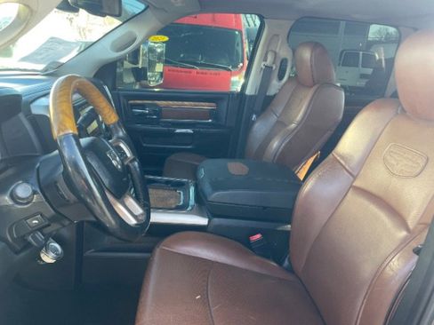 Used 2018 RAM 3500 Laramie Longhorn image 14