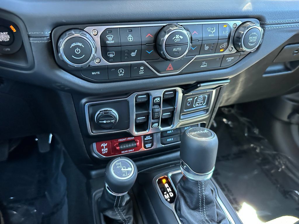 New 2026 Jeep Gladiator Rubicon AWD/4WD image 26