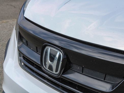 Used 2021 Honda Pilot Special Edition image 6